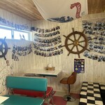 もみの木 農家のソフトクリーム屋さん - 内観