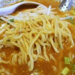 丸源拉麵 練馬光之丘店 - 麵條