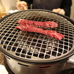 焼肉屋 かねちゃん 至粋亭 - いざ！焼きに入る和牛サガリ