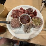 徳川ホルモンセンター - 料理写真: