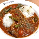 CoCo壱番屋 - 料理写真:「チキンと夏ベジのスパイスカレー（普通盛250g）」（1,140円）