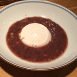 老虎菜 - こしひかり米とココナッツのムース 陳皮と小豆のソース