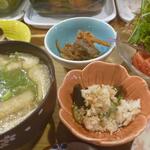 ヤミー はなれ - 料理