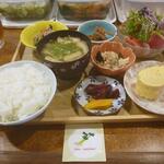 ヤミー はなれ - 料理