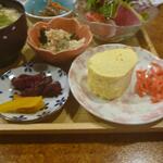 ヤミー はなれ - 料理