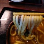 日の出うどん - つるつるして喉越しの良い麺！もうちょっとコシがほしいところ…(・。・;