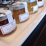 エキ・バー＆グリル - コンフィチュール