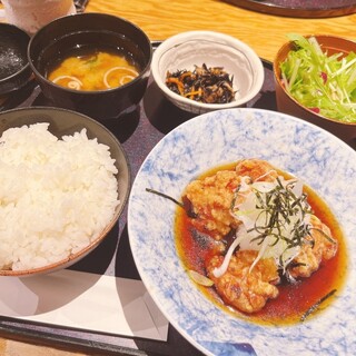 口コミ一覧 : 和食バル 音音 八重洲鉄鋼ビル店 （ワショクバルオトオト