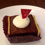 上島珈琲店 - ケーキというよりチョコレート♪