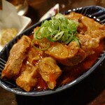 酔い処 誠 - 豚軟骨トマト煮込み
お肉ホロホロ♪バラ軟骨は簡単に噛み切れる位柔らかく煮込まれています。
味付けも抜群で、残ったスープにご飯入れても絶対に旨い！
フライドポテトとか浸けて食べちゃいました笑