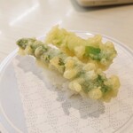 はま寿司 - アスパラ天握り