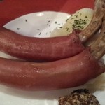 アイリッシュカフェ＆レストラン カプリシカ - ソーセージ