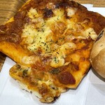 ビゴの店 - チキンカレークロワッサン385円