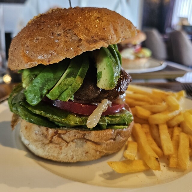 The Rich Burger （ザリッチバーガー） - 西富士宮/ハンバーガー
