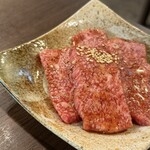 焼肉ホルモン 韓 - 