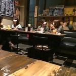YAKITORI BAR GO - 駅伝大学の女子大生で賑わう