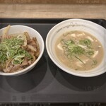 松屋 - 料理写真:牛焼肉丼&冷や汁980円