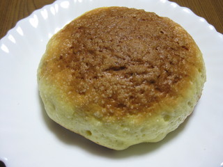 Nawatebekari - メロンパン