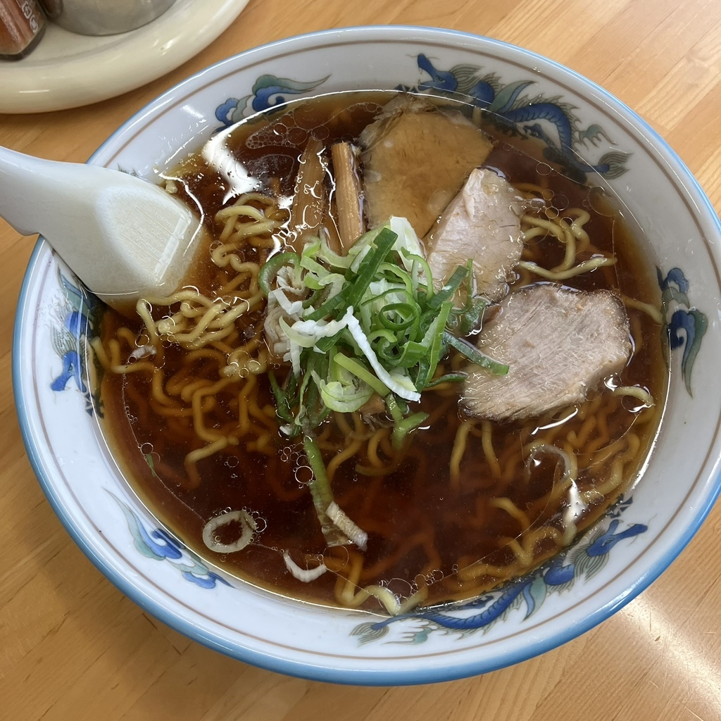 赤 胴 ラーメン