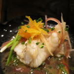 鮨 おさむ - 夏ふぐのポン酢和えアップ