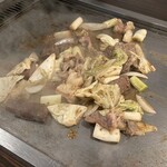 鉄板ホルモン たまほ - 