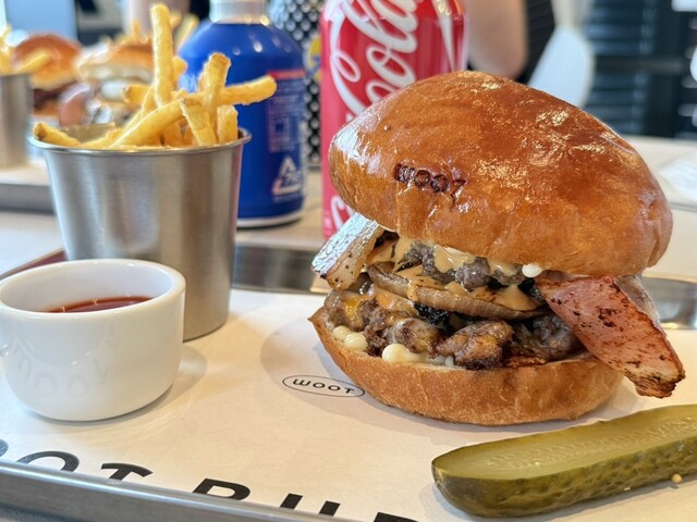 WOOT BURGER - 斜里町その他/ハンバーガー | 食べログ