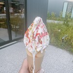 LE CHOCOLAT DE H - クレミア　ソフトクリームパルフェ　ベリー