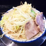 らーめん浜八道 - 豚骨醤油ラーメン（野菜マシ）