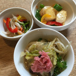 ラピュタファーム - 豆腐南蛮、昆布と野菜のめんつゆ漬け など
      2015年5月3日