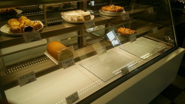 土井精菓（どいせいか） - 西塩釜（ケーキ）の写真