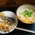 なかむら - 料理写真:いかげそ、なすの天ぷら（左）と釜玉（小）（右）