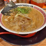 ラーメンまこと屋 - 背脂醤油ラーメン