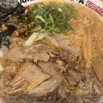 ラーメンまこと屋 - 具材アップ