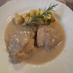 洋食レストラン 倉坂 - 鶏肉のクリーム煮