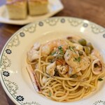 patty rôti - ・魚介とオリーブのオイルパスタ 1,760円