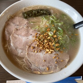 幸帝ラーメン - 料理写真:ラーメン950円＋大盛り100円