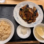 ぎょうざの満洲 - 料理写真: