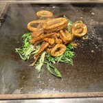 月島もんじゃ おこげ - 料理写真:いかの丸焼きと九条ねぎ(肝醤油)