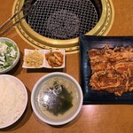 焼肉や 漫遊亭 - 料理写真:「漫遊味わいカルビランチ」1,078円税込み♫