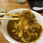 くるみ亭 - いわゆる蕎麦屋のカレーうどんとは大違い！かなりスパイシーです。