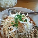 らーめんともや - 冷やし担々麺と無料のライス