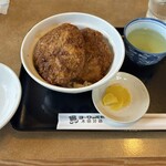 ヨーロッパ軒 - 料理写真:パリミックス丼