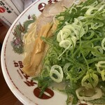天下一品 - 料理写真:屋台の味+ねぎトッピング(UP)