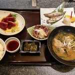 港町レストラン 鮮 - 料理写真:かつおづくし定食