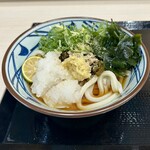 丸亀製麺 - 料理写真:青唐ぶっかけ わかめ ネギ 生姜 すりごまプラス