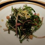 アピシウス - アミューズ「タンポポのサラダ」