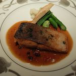 アピシウス - サクラマスのムニエル　ブールノワゼットソース