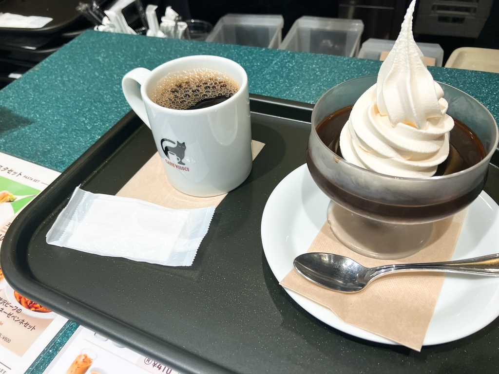 カフェ ベローチェ 栄 四 丁目 広小路 通 店