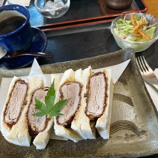 カフェ&レストラン 絵里珈_0
