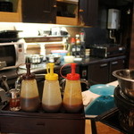 焼肉屋かねちゃん - 三種のオリジナルのタレ